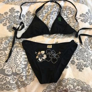 Beautiful black bikini set.